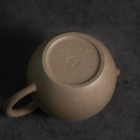 110ml Yixing Teapot – 本山绿泥 Benshan Lüni Clay