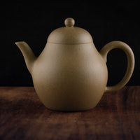 Suxin 素心 - 110ml Yixing Teapot in Benshan Lüni Green Clay