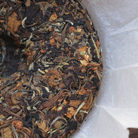 Nannuo Tea Flowers and White Tea Leaves, Wild Forest stone-pressed Cake