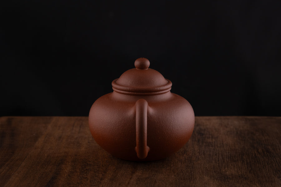 Lianzi 莲子 - 120 ml Yixing Teapot in Jiangponi Red Clay