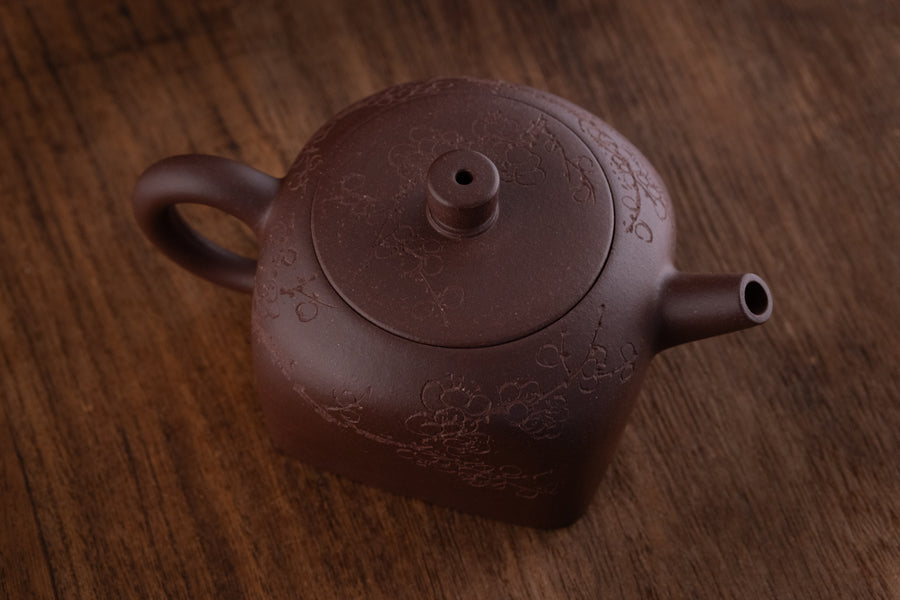 Tian Di Fang Yuan 天地方圆 - 130ml Yixing Teapot in Zini Purple Clay