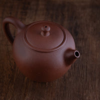 Jiyu 吉羽 - 100ml Yixing Teapot in Qingshuini Purple Clay