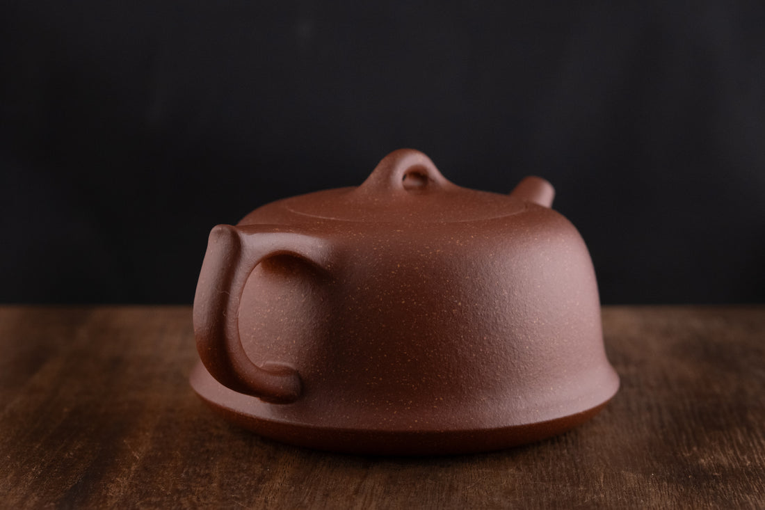 Panshi 磐石 - 150ml Yixing Teapot in Jiangponi Red Clay