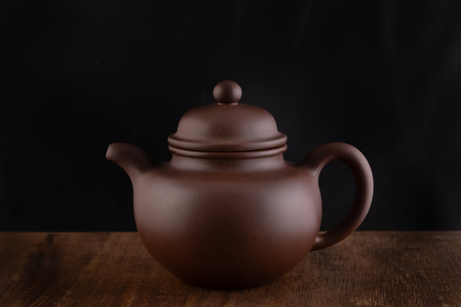Duo Qiu 掇球 - 310ml Yixing Teapot in Qingshuini Purple Clay