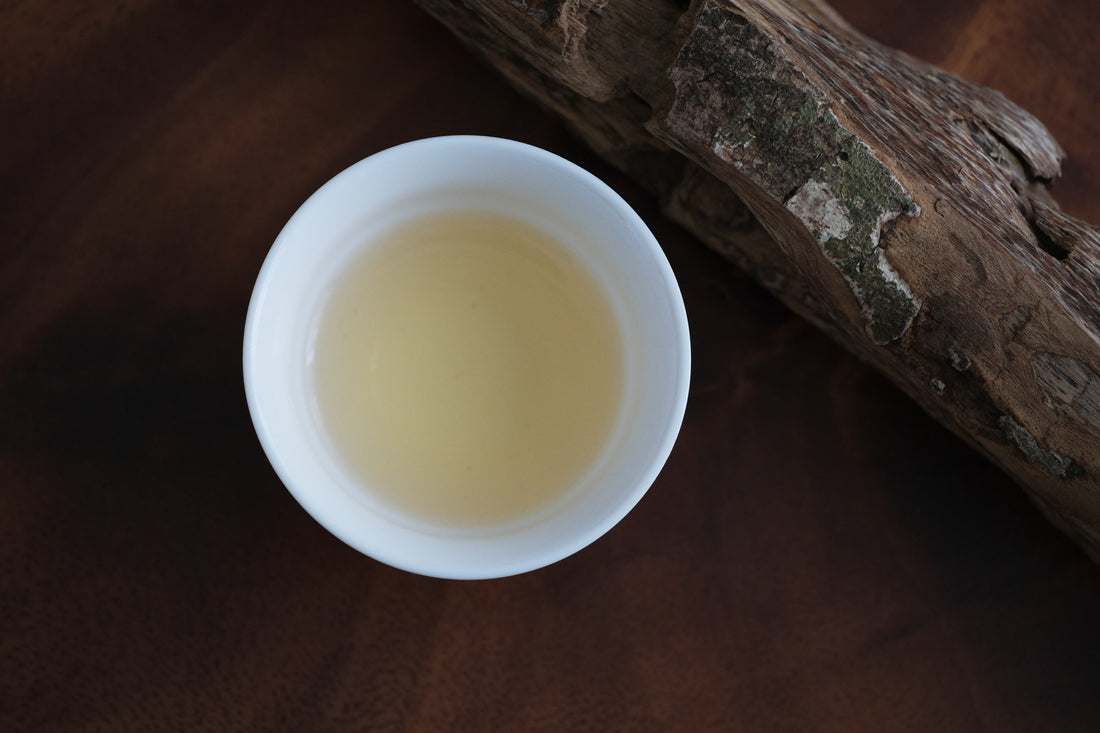 2026 Yueguangbai White Tea, Ancient Tree Stone-pressed cake