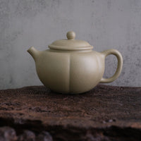 Jin Gua 金瓜  - 100ml Yixing Teapot, Benshan Lüni Clay