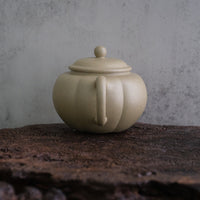 Jin Gua 金瓜  - 100ml Yixing Teapot, Benshan Lüni Clay