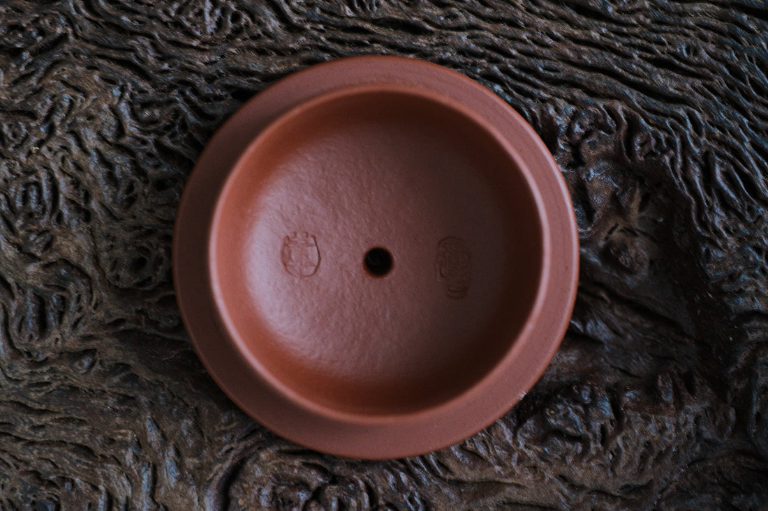 Pu Ti 菩提 -  120ml Yixing Teapot in Zhuni Red Clay