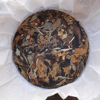 Nannuo Tea Flowers and White Tea Leaves, Wild Forest stone-pressed Cake